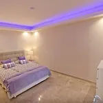 Apartman - Beachfront Luxury Apartment, 5br Playas Del Duque Marbella