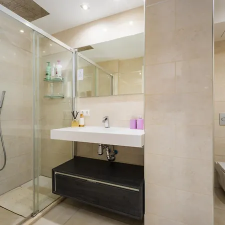 Apartman - Beachfront Luxury Apartment, 5br Playas Del Duque *
